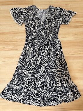 Luxology dress, black and white, medium, midi dress